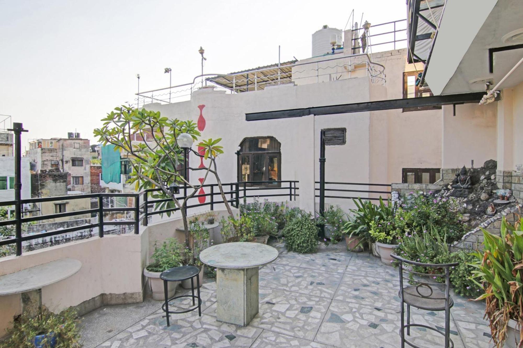 Hotel O Rak International Neu-Delhi Exterior foto